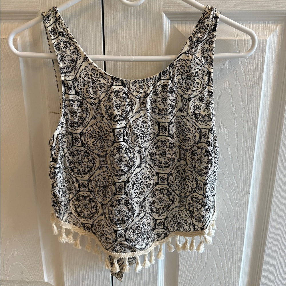 NWT Ruby and Jenna Solemio Open Back Tie Cropped Tank Size S